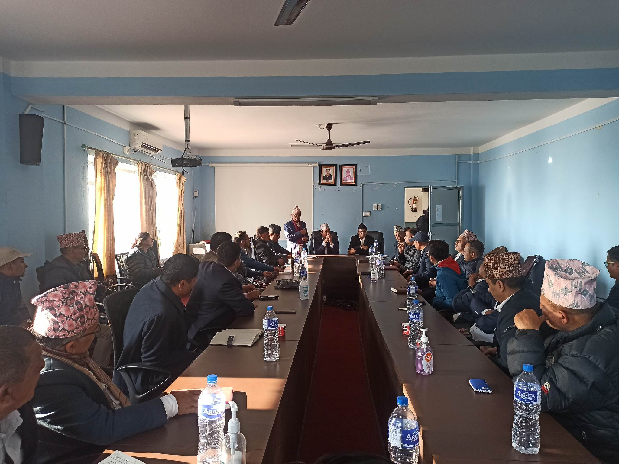 मिति २०७९ पौष ०५ गते बसेको कार्यालय प्रमुखको बैठक